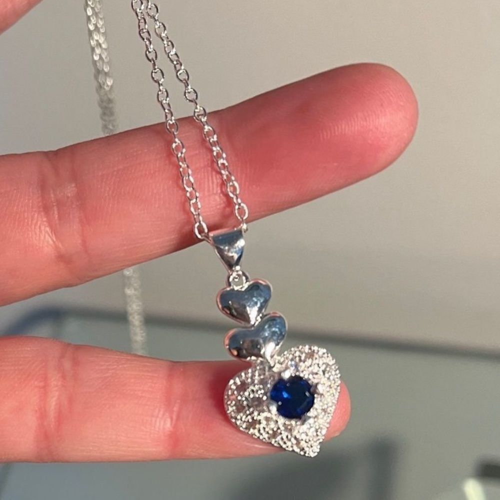 The Something Blue Heart pendant necklace in sapphire and 925 - Picture 4 of 11